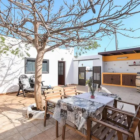 Casa Abuelo Rafa Nyaraló