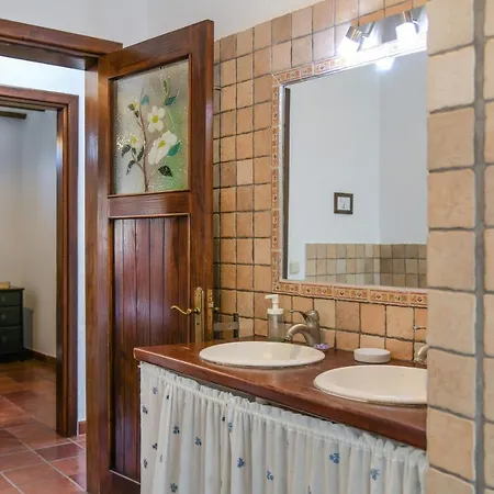 Casa Abuelo Rafa * Orzola